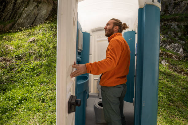 Best Construction site porta potty rental  in Paw Paw Lake, MI