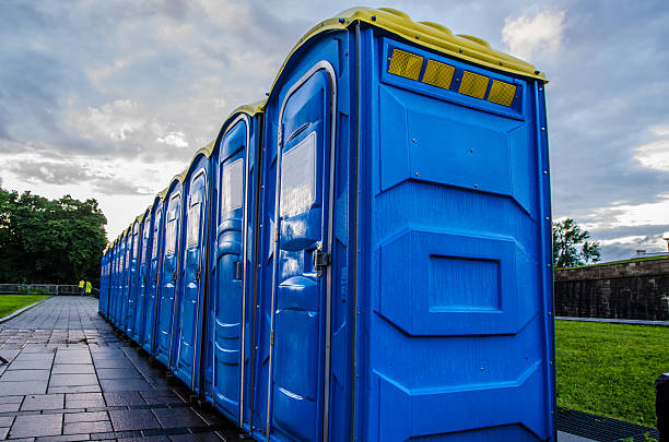 Affordable portable toilet rental in Paw Paw Lake, MI